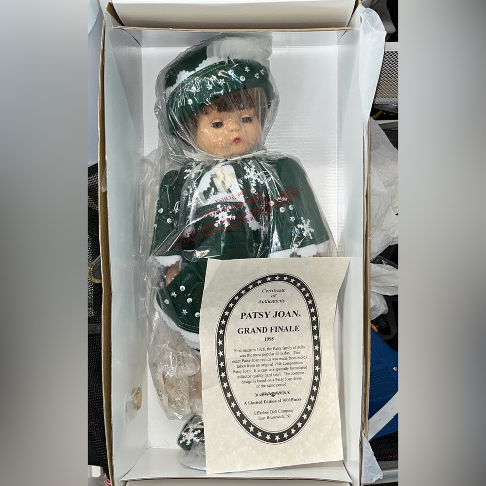 NEW Effanbee doll company By Ashton - Drake galleries Patsy, Doll. in Box